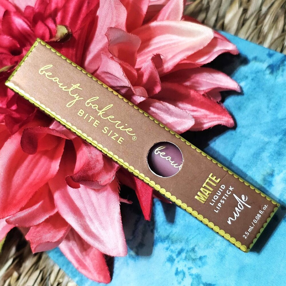 Beauty Bakerie Bite Size Matte Liquid Lipstick Waterproof Sweet Buns. New in Box